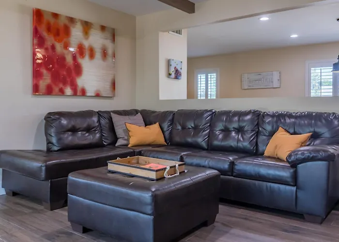 Charming House Near Kierland Pool Heater Hot Tub *